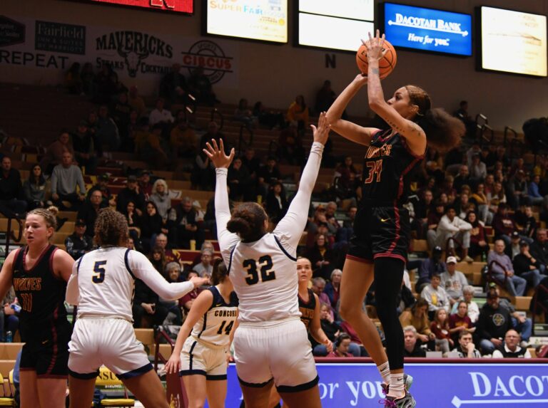 northern womens basketball