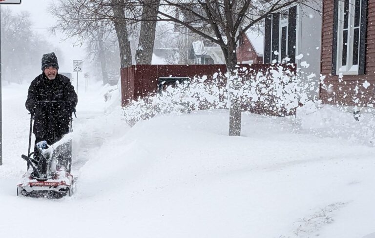 Aberdeen residents are already working to move snow as a blizzard rolls through the region. Aberdeen Insider photo by Scott Waltman