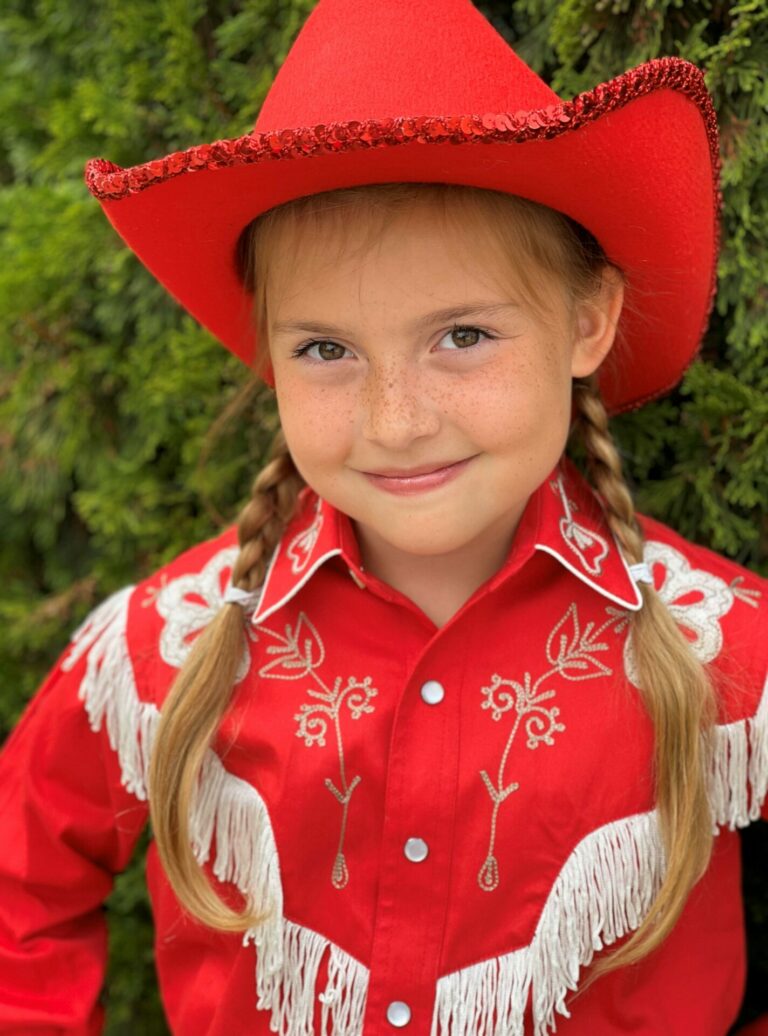 Eden Barkmeier, 10, of Aberdeen, has had a video of her singing in Sioux Falls go viral. Courtesy photo