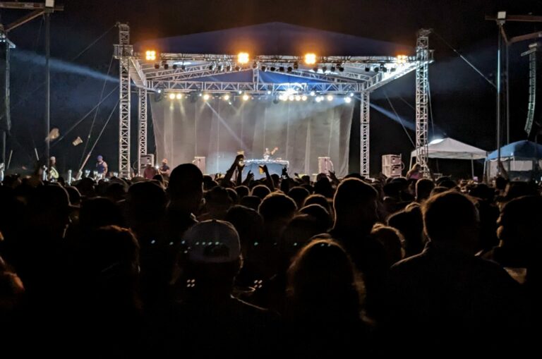 Lil Jon drew a huge crowd to the Larry Gerlach Grandstand Friday night at the Brown County Fair. Aberdeen Insider photo by Scott Waltman
