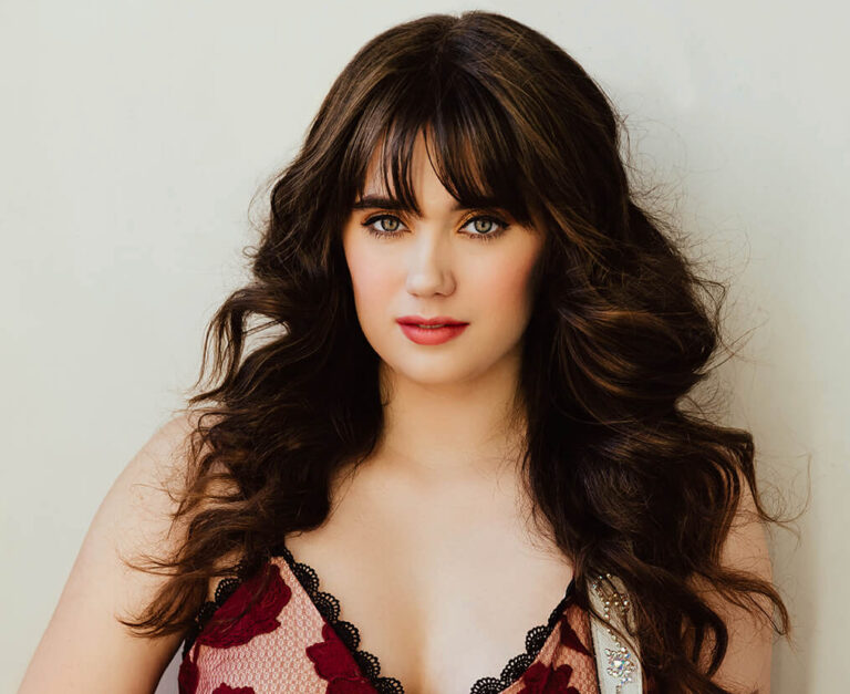 Kelli Rachel of Belles will be performing at Red Rooster Coffee House on Dec. 2. Courtesy photo