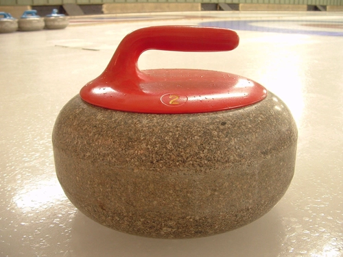 Curling stone graphic