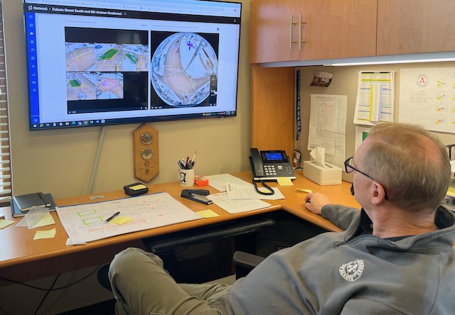 Aberdeen Public Works Director Stu Nelson watches the live feed from a camera at the intersection of South Dakota Street and Sixth Avenue Southeast. Aberdeen Insider photo by Elisa Sand