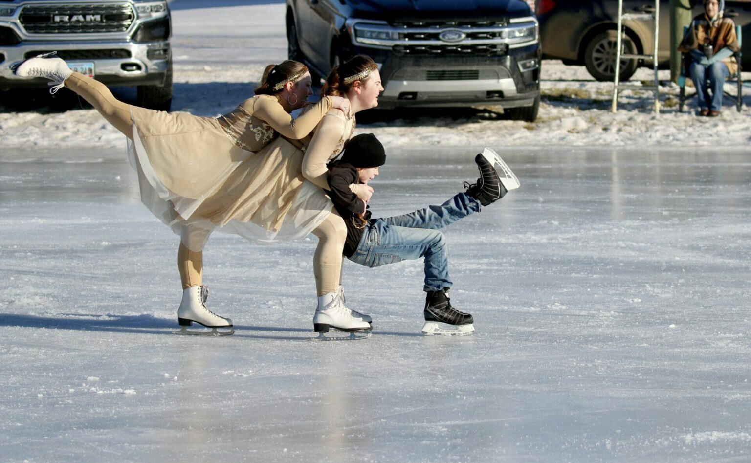 Gallery Schinkel Crowned Queen At Carnival Of Silver Skates Aberdeen