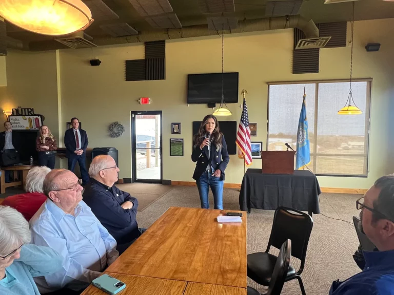 Gov. Kristi Noem speaks to constituents at the country club in Winner, on Wednesday, March 23. Dakota Scout photo by Austin Goss