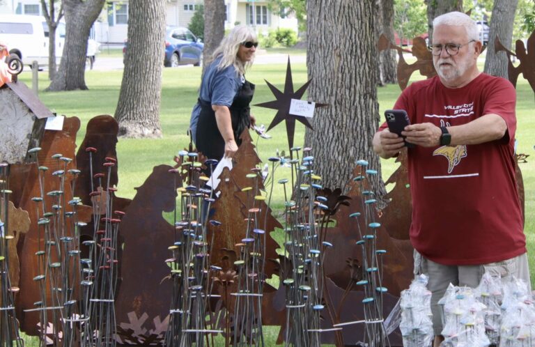 The 49th Arts in the Park is at Melgaard Park this weekend. It runs from 10 a.m. to 6 p.m. Saturday and from 10 a.m. to 4 p.m. Sunday. Aberdeen Insider photo by Scott Waltman.