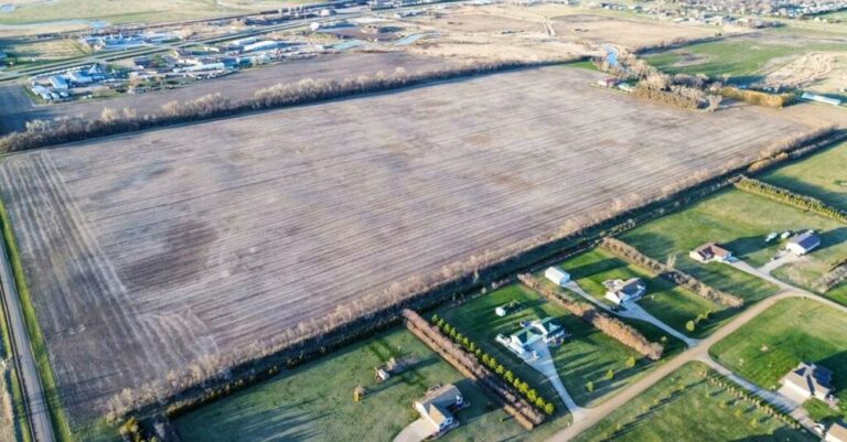 Lots in the Howling Woods Subdivision just southwest of Aberdeen are expected to go on sale next month. Brown County commissioners have approved a plat for the subdivision. Courtesy photo.