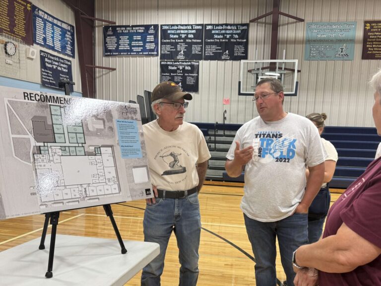 The Frederick School District hosted an open house session on Wednesday, Aug. 28 to inform voters on a proposed plan to replace the aging school with a new building. Aberdeen Insider photo by Shannon Marvel.