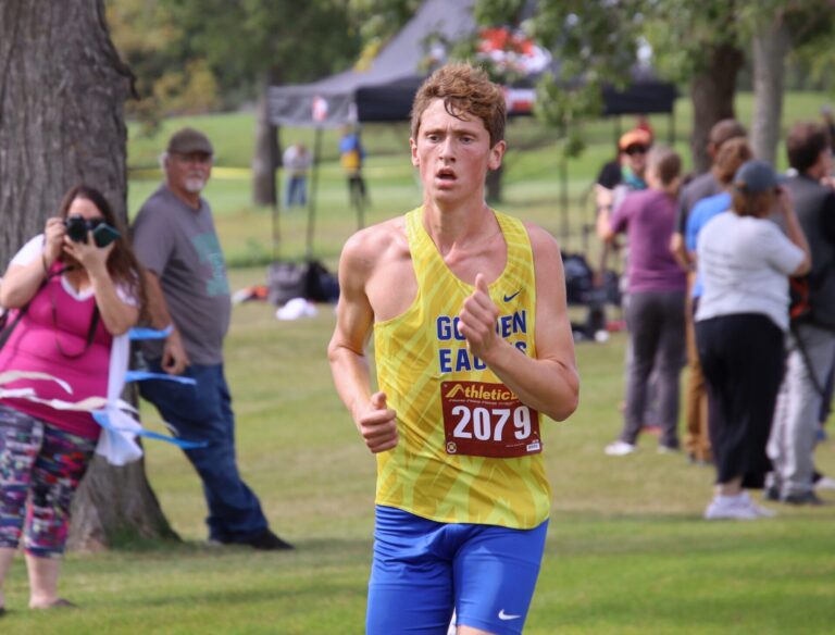 Aberdeen Central's Carson Urlacher makes a push towards the finish line during the Sahli/Salmi Invitational high school cross-country meet Thursday, Sept. 12 at Lee Park Golf Course. Aberdeen Insider photo by Robb Garofalo.