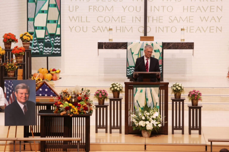 Former U.S. Sen. Tom Daschle, D-S.D., speaks during former U.S. Sen. Tim Johnson’s funeral at Our Savior’s Lutheran Church in Sioux Falls on Oct. 18, 2024. South Dakota Searchlight story by Makenzie Huber.