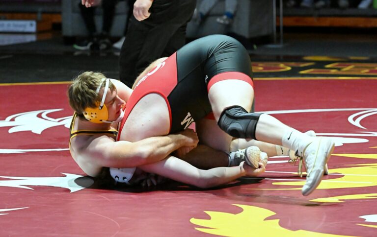 NSU WRES NATE SCHAUER