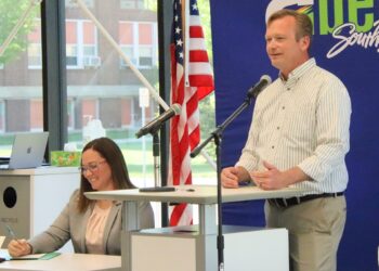 Possible prison site, water are top issues during Aberdeen City Council candidate forum 4 Southwest District candidates Nicole Schutter and Talmage Ekanger discussed their viewpoints on a variety of topics Monday, May 12 during a candidate forum. Aberdeen Insider photo by Elisa Sand.