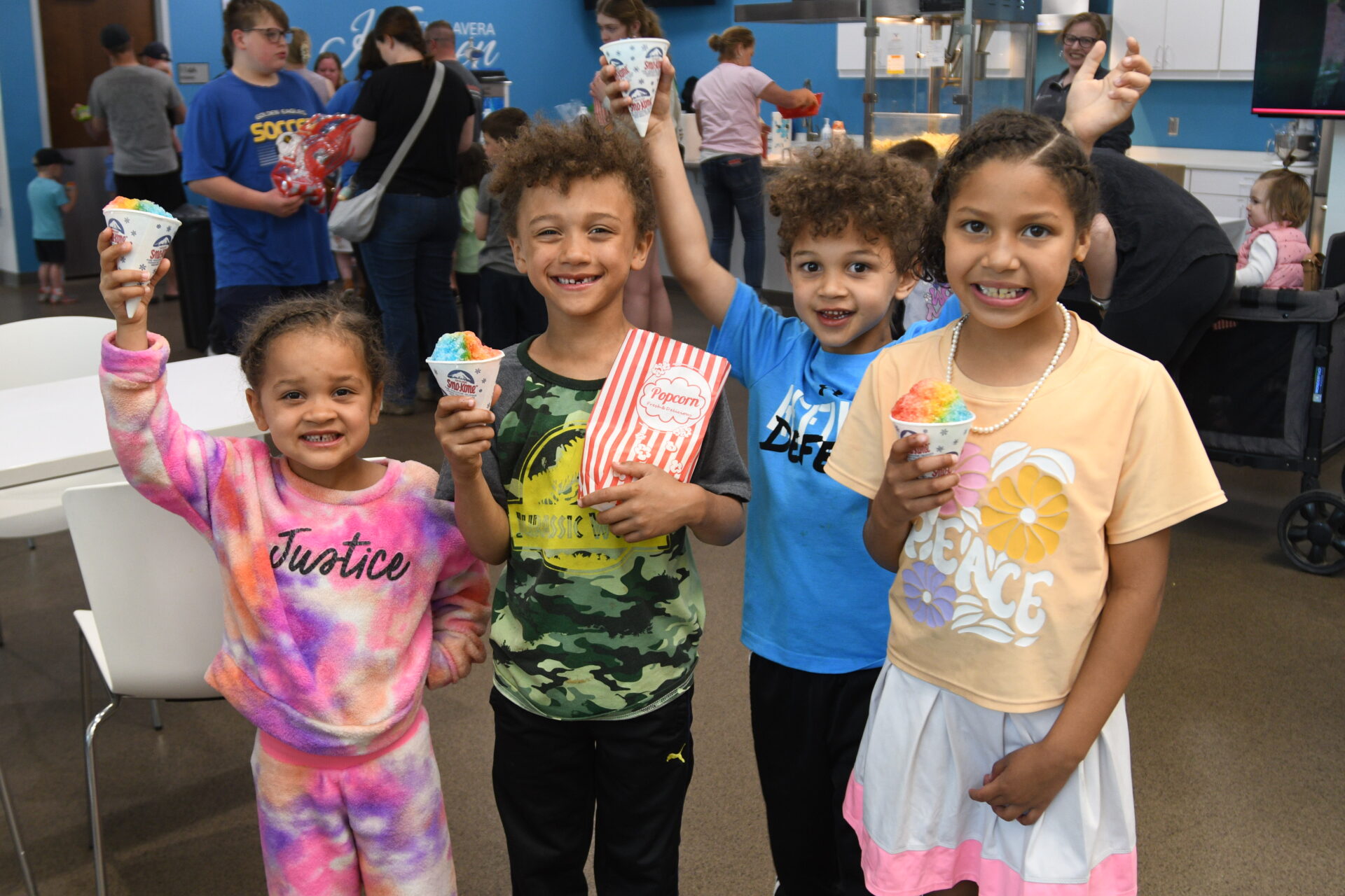 Gallery: Kids summer reading program kicks off at K.O. Lee Aberdeen Public Library 2 Kids enjoyed snacks during the kickoff event for the youth summer reading program Thursday, May 22 at K.O. Lee Aberdeen Public Library. Aberdeen Magazine photo by Annie Scott.
