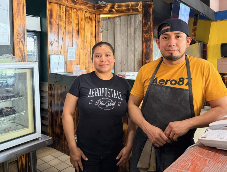 Jolanda Edelmire Perez and her husband Agustin Morente have opened El Raspaditos y Mas at Uptown Aberdeen. The restaurant  features a variety of Guatemalan cuisine. Aberdeen Insider photo by Elisa Sand.