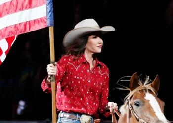 When she was a governor, Kristi Noem supplemented her income with funds routed to her company Ashwood Strategies, a Delaware LLC that shares a name with one of her horses. Photo by Chris Elise/Icon Sportswire/Getty Images.