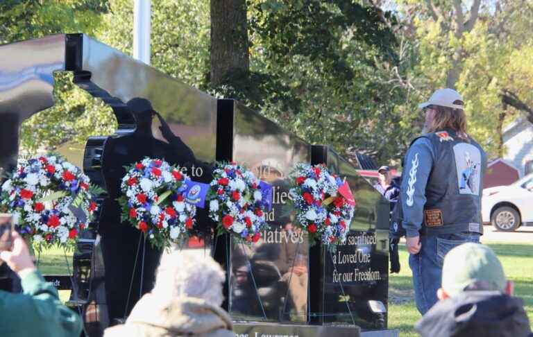 Five wreaths were set in front of the Gold Star Family Memorial Families each branch of the military. A dedication ceremony for the memorial was Monday, Oct. 13 at Anderson Park. Aberdeen Insider photo by Elisa Sand.