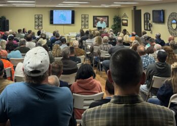 The Mina Lake Association had a meeting Thursday, Oct. 16 at Wakeside Bar & Grill to discuss concerns over a planned 25,000-head dairy proposed within the Mina Lake area watershed. Aberdeen Insider photo by Shannon Marvel.