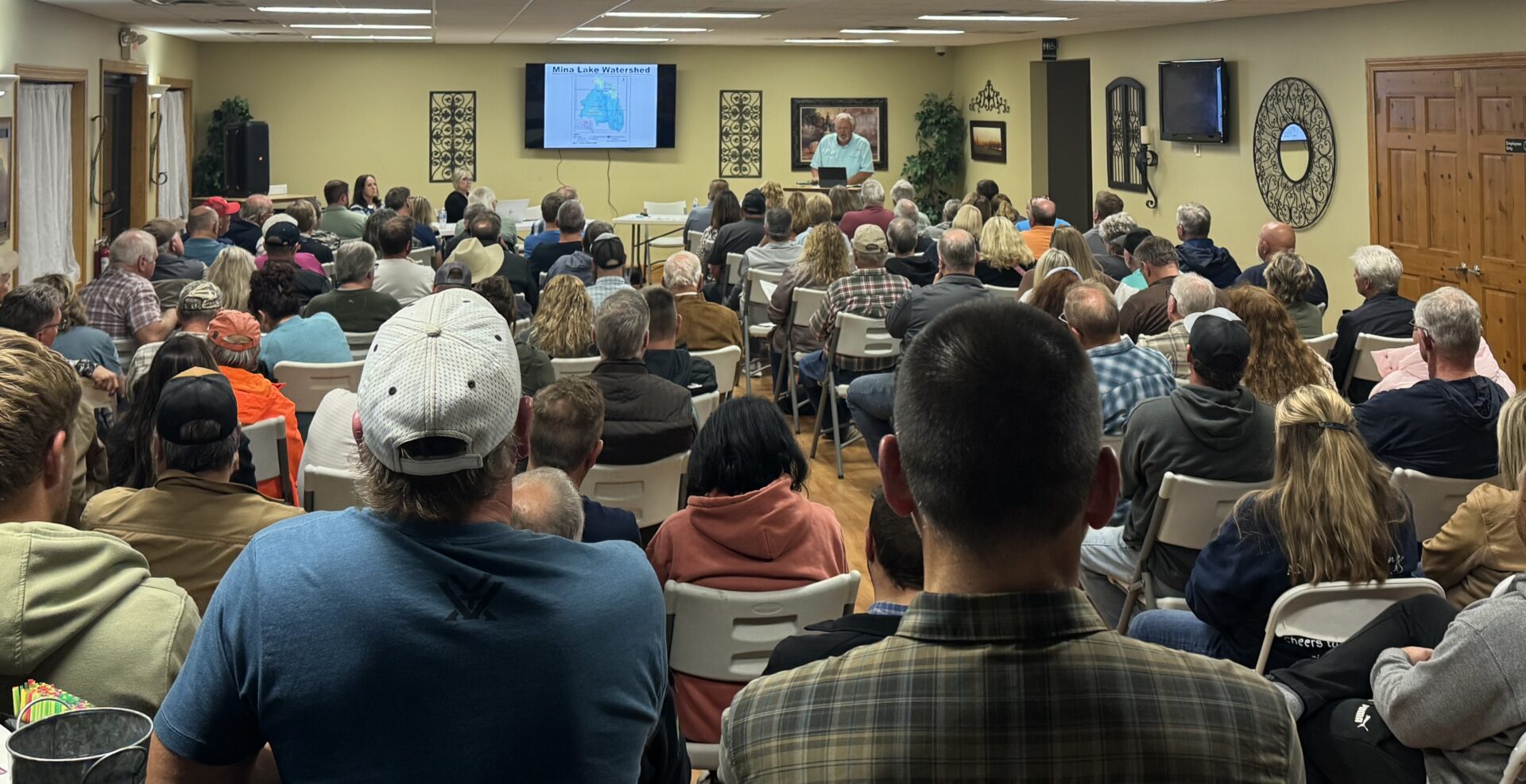The Mina Lake Association had a meeting Thursday, Oct. 16 at Wakeside Bar & Grill to discuss concerns over a planned 25,000-head dairy proposed within the Mina Lake area watershed. Aberdeen Insider photo by Shannon Marvel.