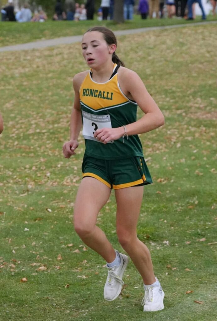 Boekelheide wins third Class B cross-country title; Ipswich girls claim team championship 6 Aberdeen Roncalli's Hazel Kannegieter finished 31st during the girls Class A state cross-meet country in Huron. Aberdeen Insider photo by Kevin Foss.