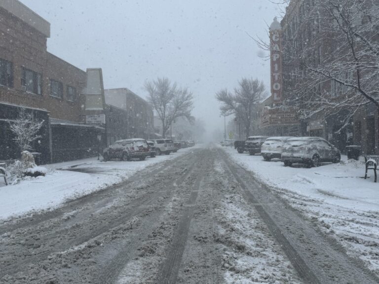 The first winter storm of the season hit the Aberdeen area, closing schools and causing cancellations on Tuesday, Nov. 25. Aberdeen Insider photo by Shannon Marvel.