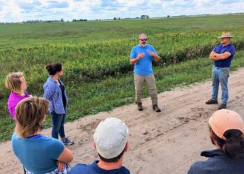 University of Wisconsin Professor of Grassland Ecology Randy Jackson, center, explains his research during a field day. Jackson will be a presenter at the 2026 Soil Health Conference Jan. 13-14, 2026, in Aberdeen. Courtesy photo.