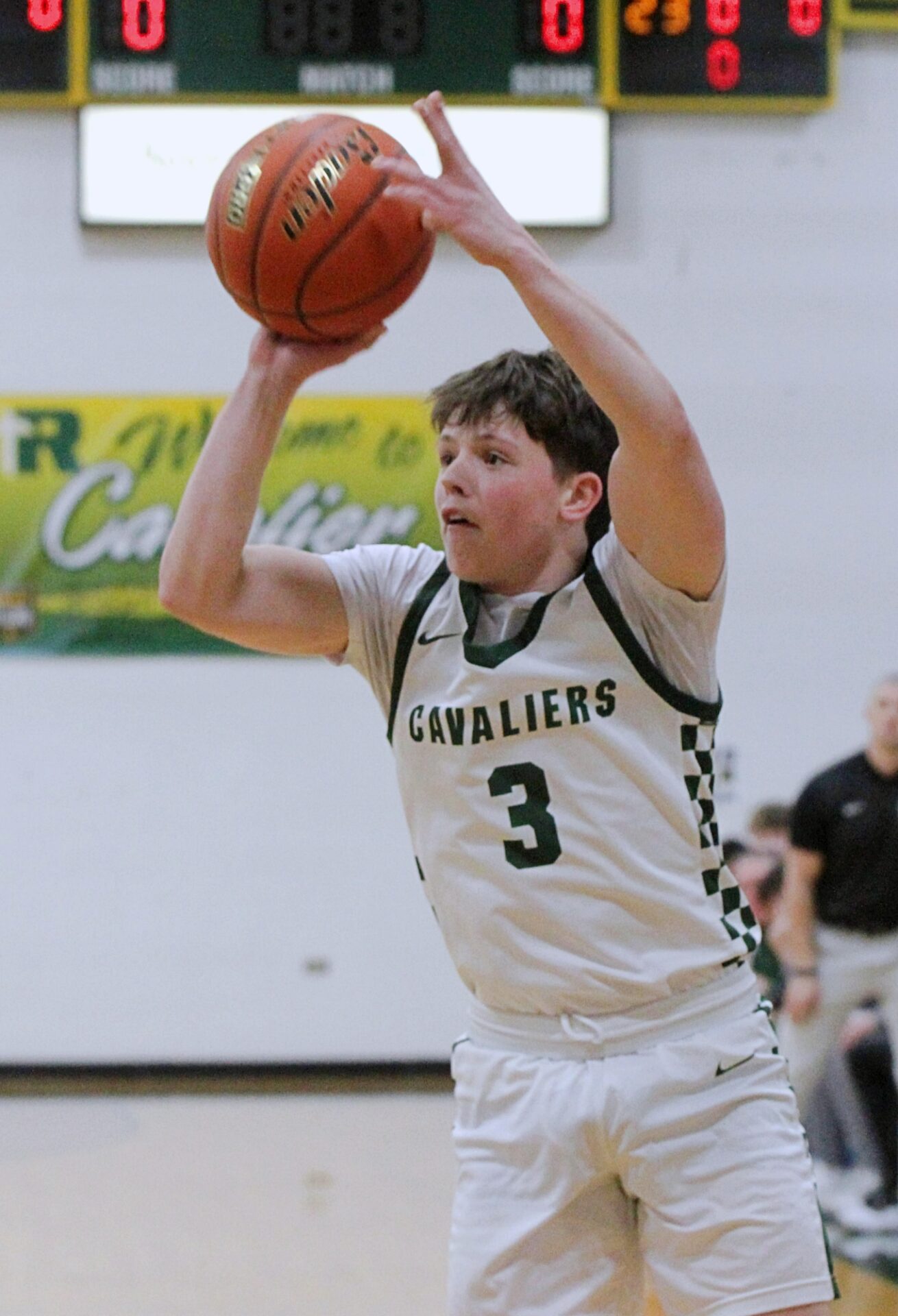 Boys High School Basketball: Hernandez's 30 not enough as Roncalli falls to Oakes 2 RHS OAKES SAM