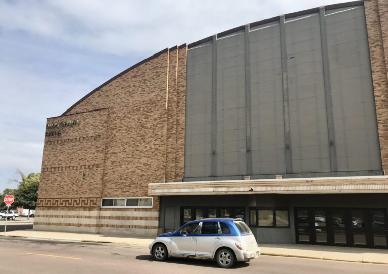 Significant improvements are needed at the Aberdeen Civic Arena. Photo courtesy of Wikimedia Commons.