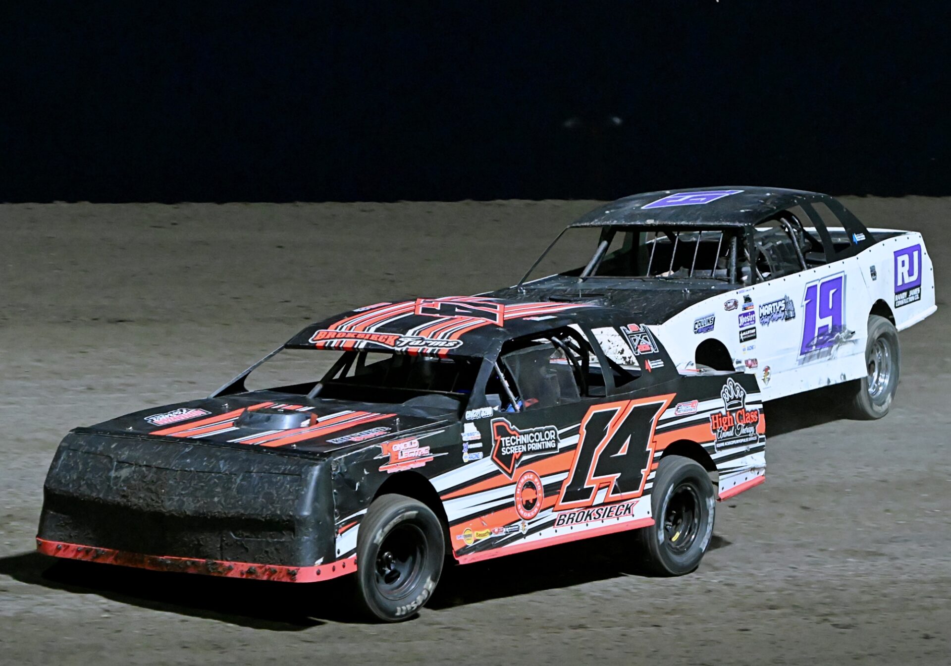 Warner's Nelson takes top purse during Andy Daly Memorial at Brown County Speedway 4 Maria Broksieck maintains her lead over Kyle Bertram in the Street Stock division en route to the feature win Friday, July 10 during the Andy Daly Memorial at Brown County Speedway. Aberdeen Insider photo by Robb Garofalo.