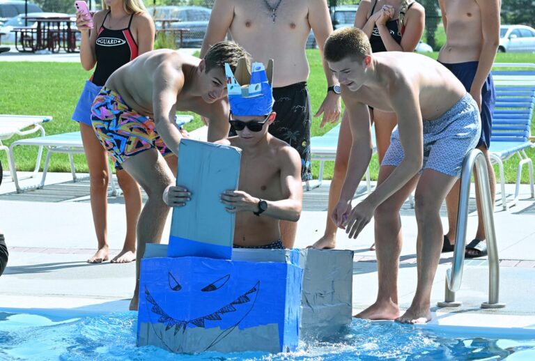AQUATIC CENTER RACES
