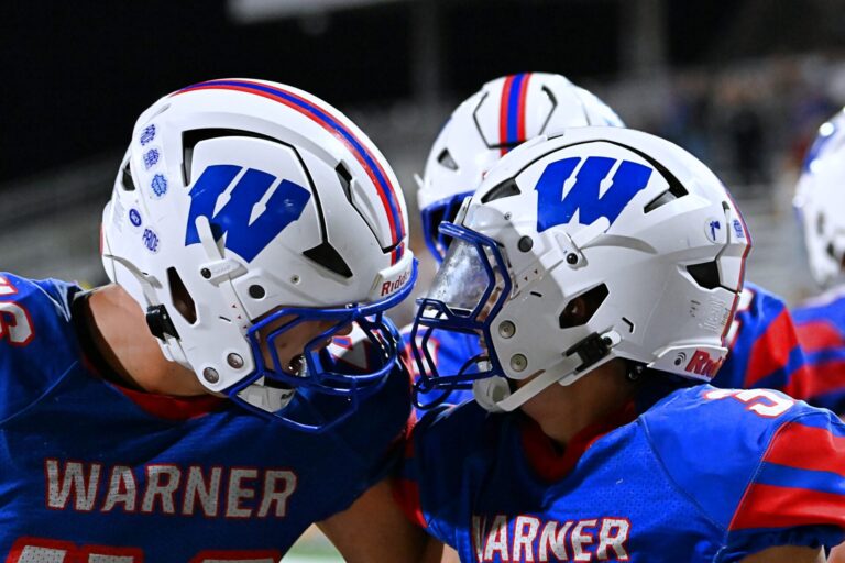WAR ALEC OARKER CELLY